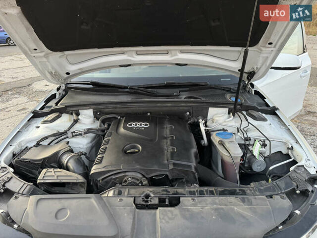 Белый Ауди А4, объемом двигателя 1.98 л и пробегом 125 тыс. км за 17000 $, фото 3 на Automoto.ua