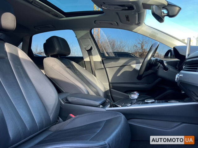 Белый Ауди А4, объемом двигателя 2 л и пробегом 170 тыс. км за 18250 $, фото 8 на Automoto.ua