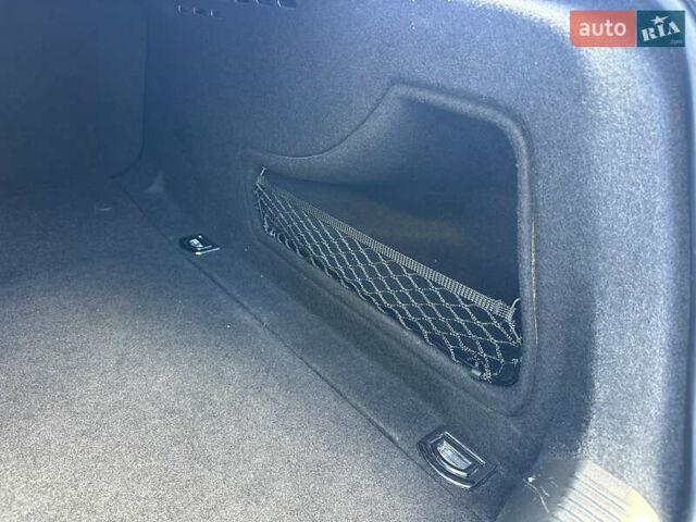 Белый Ауди А4, объемом двигателя 2 л и пробегом 202 тыс. км за 14800 $, фото 40 на Automoto.ua