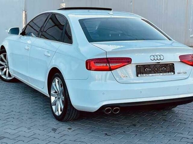 Белый Ауди А4, объемом двигателя 2 л и пробегом 143 тыс. км за 12700 $, фото 15 на Automoto.ua