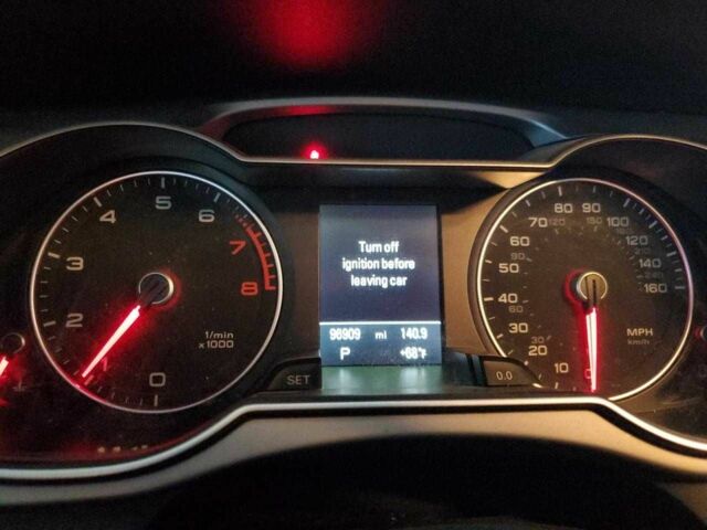 Белый Ауди А4, объемом двигателя 0 л и пробегом 153 тыс. км за 1500 $, фото 8 на Automoto.ua