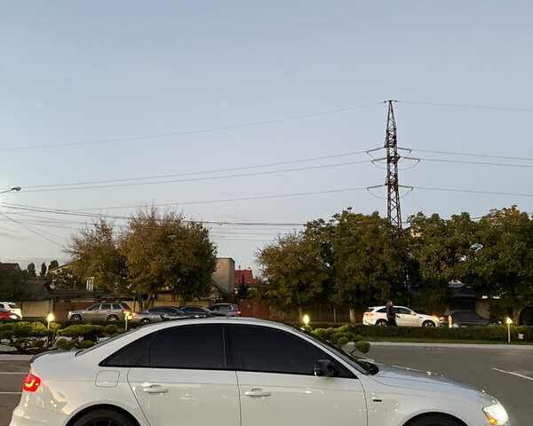 Білий Ауді А4, об'ємом двигуна 1.98 л та пробігом 127 тис. км за 15500 $, фото 7 на Automoto.ua