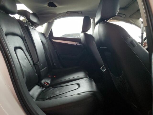 Белый Ауди А4, объемом двигателя 2 л и пробегом 120 тыс. км за 9600 $, фото 4 на Automoto.ua