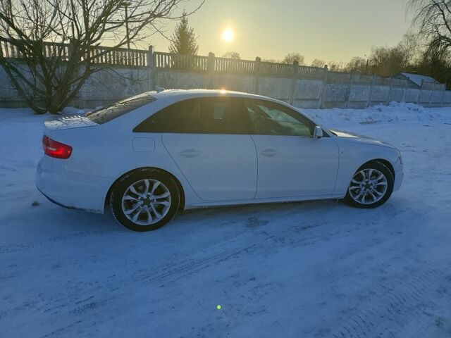 Белый Ауди А4, объемом двигателя 0 л и пробегом 280 тыс. км за 11900 $, фото 6 на Automoto.ua