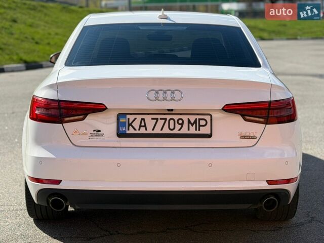 Білий Ауді А4, об'ємом двигуна 1.98 л та пробігом 134 тис. км за 17500 $, фото 4 на Automoto.ua