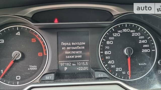 Белый Ауди А4, объемом двигателя 1.98 л и пробегом 142 тыс. км за 16000 $, фото 6 на Automoto.ua