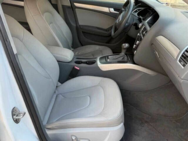 Белый Ауди А4, объемом двигателя 2 л и пробегом 74 тыс. км за 3200 $, фото 9 на Automoto.ua