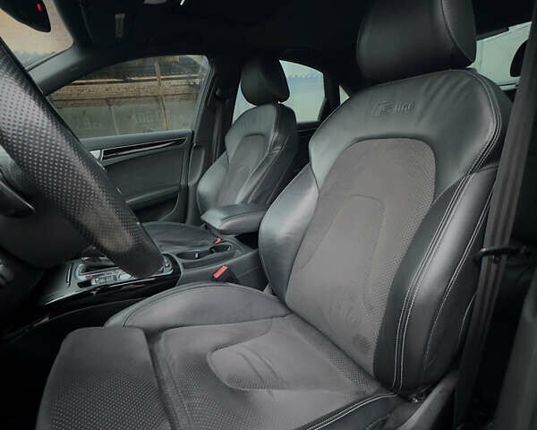 Белый Ауди А4, объемом двигателя 2 л и пробегом 171 тыс. км за 14500 $, фото 7 на Automoto.ua