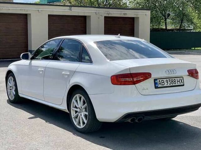 Белый Ауди А4, объемом двигателя 2 л и пробегом 157 тыс. км за 9000 $, фото 3 на Automoto.ua
