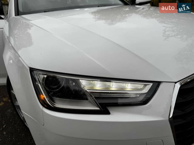 Білий Ауді А4, об'ємом двигуна 1.98 л та пробігом 49 тис. км за 19500 $, фото 5 на Automoto.ua