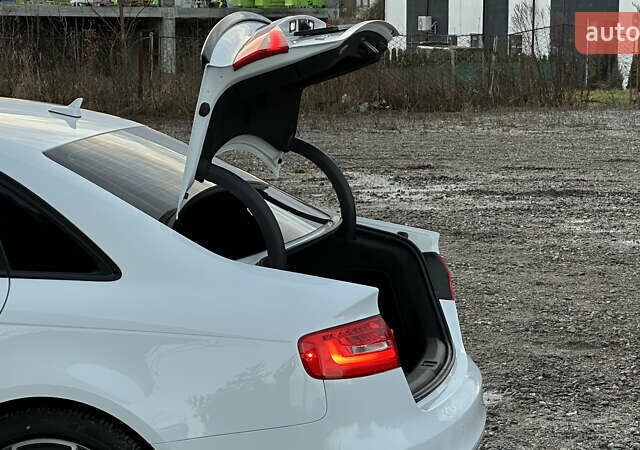 Белый Ауди А4, объемом двигателя 1.98 л и пробегом 160 тыс. км за 13999 $, фото 48 на Automoto.ua