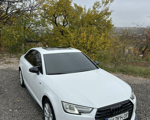 Белый Ауди А4, объемом двигателя 2 л и пробегом 82 тыс. км за 20000 $, фото 14 на Automoto.ua