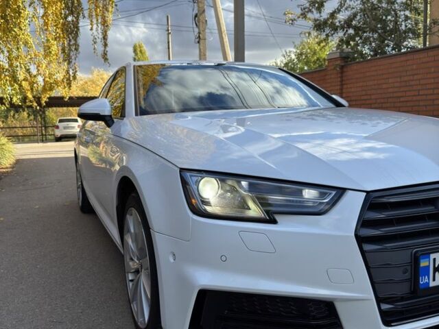 Ауди А4 2016 в Кривом Роге на Automoto.ua Белый Ауди А4, объемом двигателя 2 л и пробегом 153 тыс. км за 16000 $, фото 10 на Automoto.ua