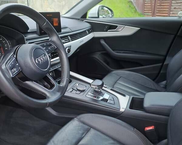 Білий Ауді А4, об'ємом двигуна 1.98 л та пробігом 155 тис. км за 22500 $, фото 44 на Automoto.ua