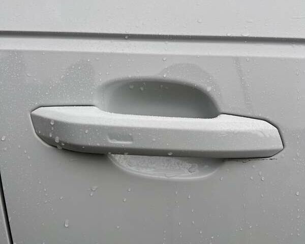 Белый Ауди А4, объемом двигателя 2 л и пробегом 130 тыс. км за 18000 $, фото 18 на Automoto.ua