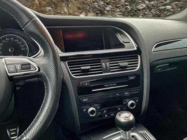 Белый Ауди А4, объемом двигателя 2 л и пробегом 99 тыс. км за 11500 $, фото 7 на Automoto.ua