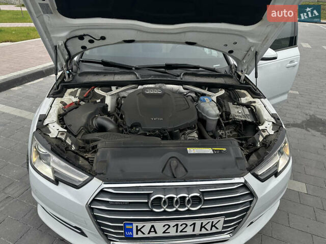 Білий Ауді А4, об'ємом двигуна 1.98 л та пробігом 199 тис. км за 17000 $, фото 18 на Automoto.ua