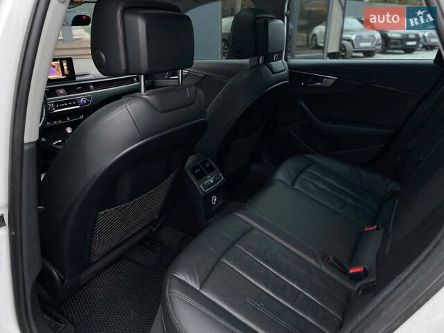 Белый Ауди А4, объемом двигателя 1.98 л и пробегом 146 тыс. км за 16500 $, фото 6 на Automoto.ua