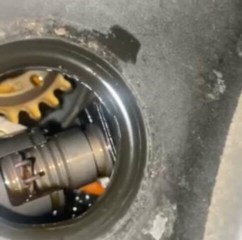 Білий Ауді А4, об'ємом двигуна 2 л та пробігом 138 тис. км за 22500 $, фото 27 на Automoto.ua