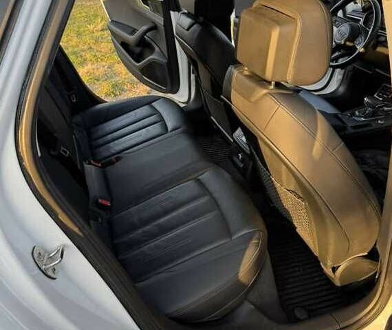 Білий Ауді А4, об'ємом двигуна 2 л та пробігом 128 тис. км за 14700 $, фото 7 на Automoto.ua