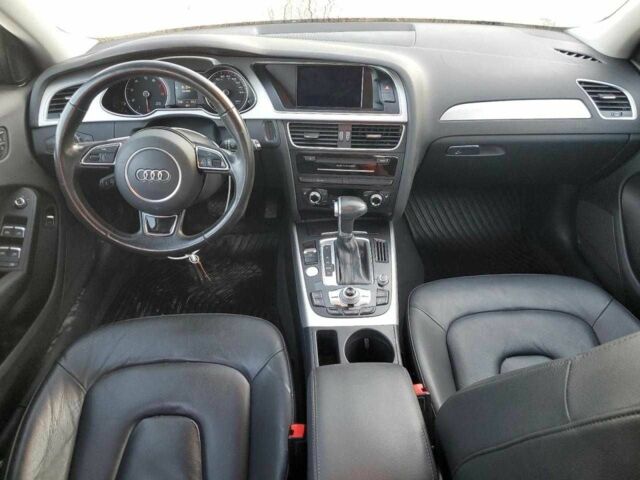Білий Ауді А4, об'ємом двигуна 2 л та пробігом 57 тис. км за 600 $, фото 7 на Automoto.ua
