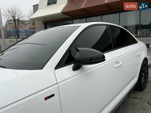 Білий Ауді А4, об'ємом двигуна 2 л та пробігом 84 тис. км за 20000 $, фото 7 на Automoto.ua