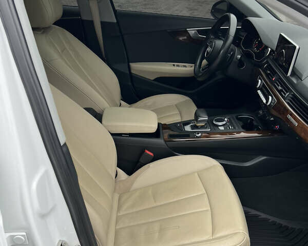 Білий Ауді А4, об'ємом двигуна 2 л та пробігом 87 тис. км за 19500 $, фото 52 на Automoto.ua