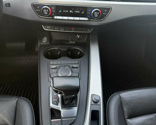 Белый Ауди А4, объемом двигателя 1.98 л и пробегом 258 тыс. км за 17000 $, фото 29 на Automoto.ua