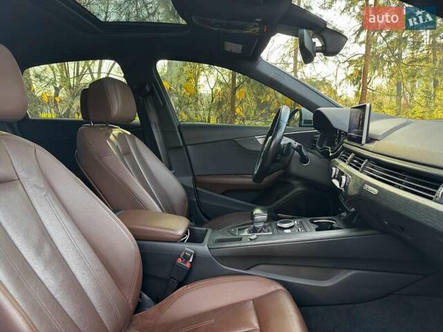 Белый Ауди А4, объемом двигателя 2 л и пробегом 146 тыс. км за 19990 $, фото 40 на Automoto.ua