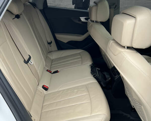 Білий Ауді А4, об'ємом двигуна 2 л та пробігом 87 тис. км за 19500 $, фото 49 на Automoto.ua