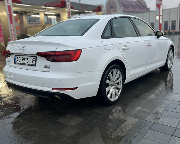 Білий Ауді А4, об'ємом двигуна 2 л та пробігом 144 тис. км за 15999 $, фото 1 на Automoto.ua