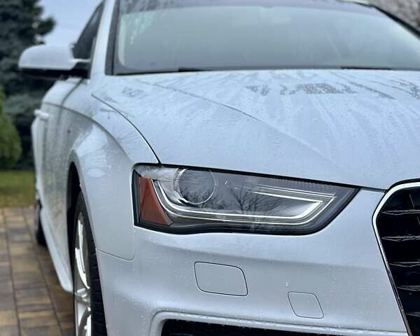 Білий Ауді А4, об'ємом двигуна 2 л та пробігом 44 тис. км за 15999 $, фото 5 на Automoto.ua
