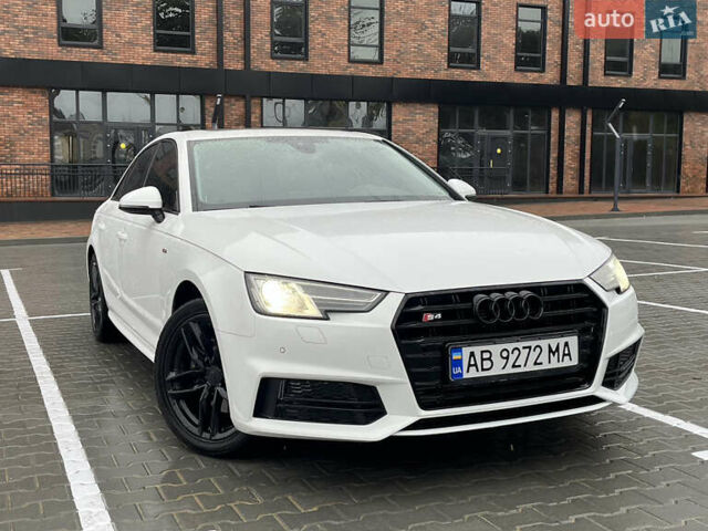 Білий Ауді А4, об'ємом двигуна 1.98 л та пробігом 167 тис. км за 17500 $, фото 37 на Automoto.ua