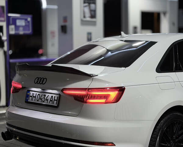 Белый Ауди А4, объемом двигателя 2 л и пробегом 162 тыс. км за 19500 $, фото 11 на Automoto.ua