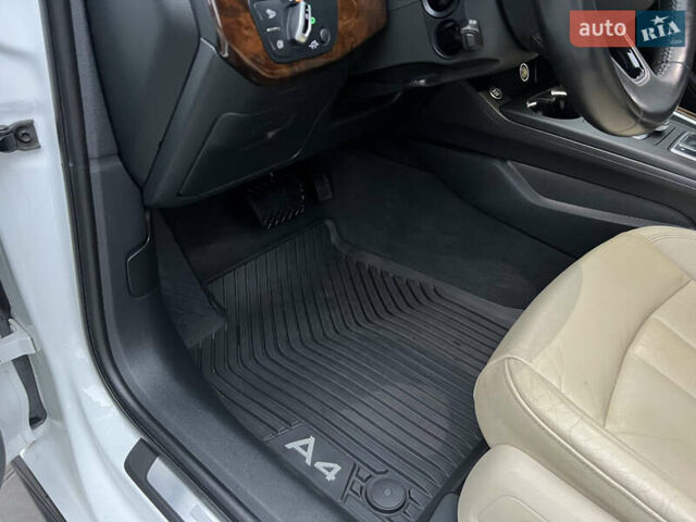 Білий Ауді А4, об'ємом двигуна 2 л та пробігом 84 тис. км за 20000 $, фото 35 на Automoto.ua