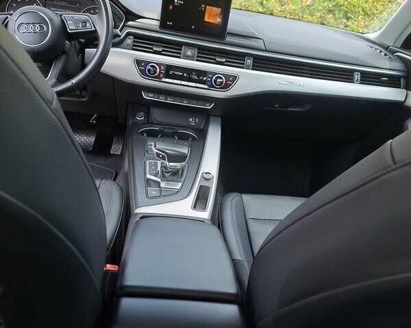 Білий Ауді А4, об'ємом двигуна 1.98 л та пробігом 155 тис. км за 22500 $, фото 41 на Automoto.ua