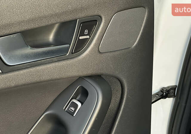 Белый Ауди А4, объемом двигателя 1.98 л и пробегом 160 тыс. км за 13999 $, фото 75 на Automoto.ua