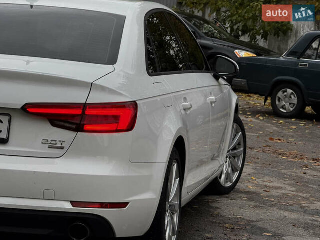 Білий Ауді А4, об'ємом двигуна 1.98 л та пробігом 49 тис. км за 19500 $, фото 33 на Automoto.ua
