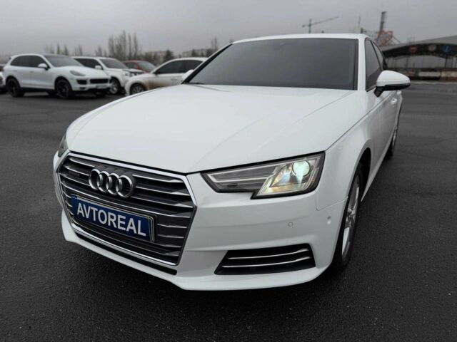 Белый Ауди А4, объемом двигателя 2 л и пробегом 91 тыс. км за 16800 $, фото 5 на Automoto.ua