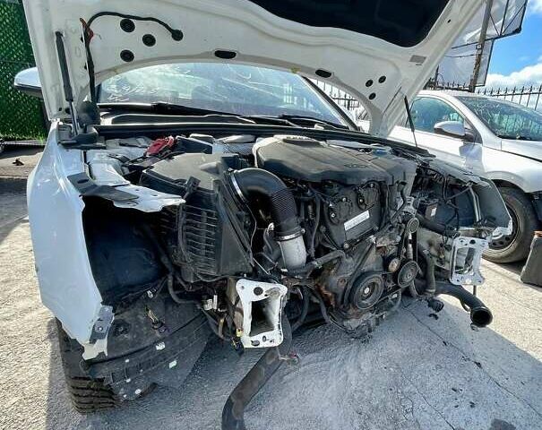 Белый Ауди А4, объемом двигателя 1.98 л и пробегом 103 тыс. км за 11000 $, фото 6 на Automoto.ua