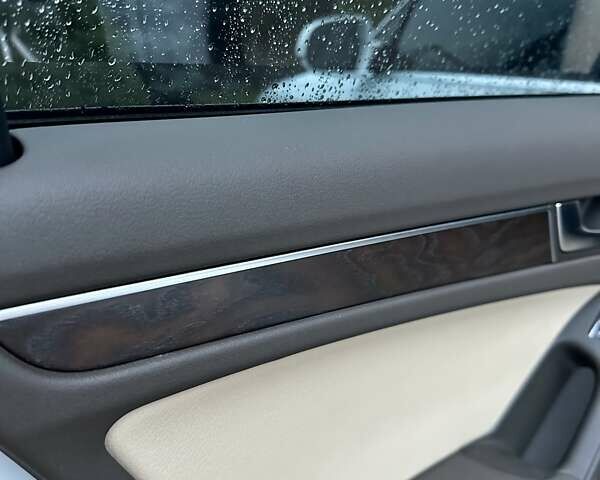 Білий Ауді А4, об'ємом двигуна 2 л та пробігом 44 тис. км за 15999 $, фото 43 на Automoto.ua