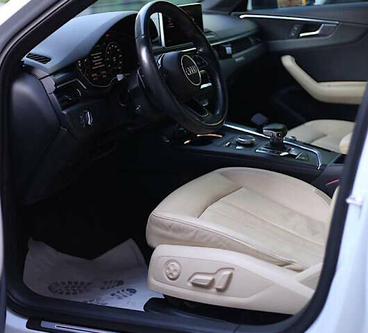 Белый Ауди А4, объемом двигателя 1.98 л и пробегом 128 тыс. км за 19300 $, фото 6 на Automoto.ua