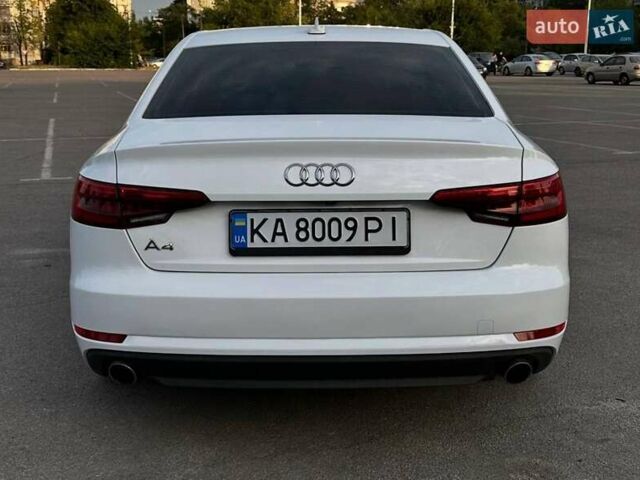 Белый Ауди А4, объемом двигателя 1.98 л и пробегом 175 тыс. км за 16000 $, фото 3 на Automoto.ua
