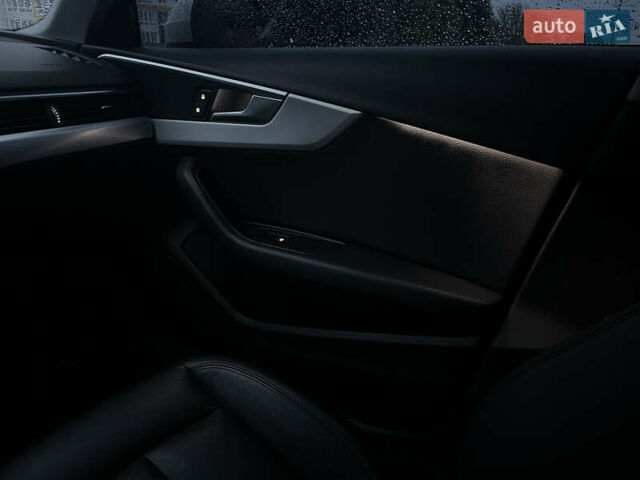 Білий Ауді А4, об'ємом двигуна 1.98 л та пробігом 167 тис. км за 17500 $, фото 20 на Automoto.ua