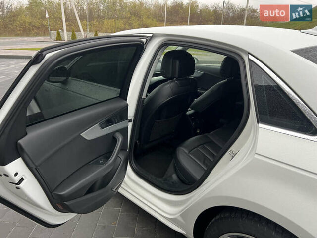 Білий Ауді А4, об'ємом двигуна 1.98 л та пробігом 195 тис. км за 18000 $, фото 27 на Automoto.ua