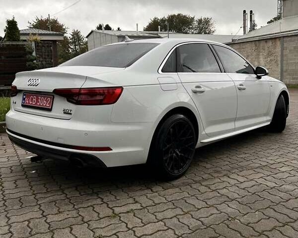 Белый Ауди А4, объемом двигателя 2 л и пробегом 130 тыс. км за 18000 $, фото 20 на Automoto.ua