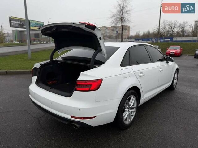 Белый Ауди А4, объемом двигателя 1.98 л и пробегом 91 тыс. км за 16800 $, фото 31 на Automoto.ua