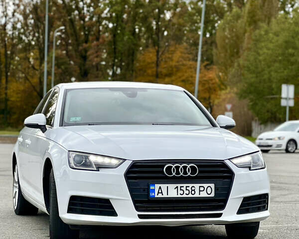 Білий Ауді А4, об'ємом двигуна 1.98 л та пробігом 145 тис. км за 20000 $, фото 4 на Automoto.ua