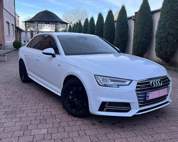 Белый Ауди А4, объемом двигателя 1.98 л и пробегом 190 тыс. км за 18500 $, фото 1 на Automoto.ua