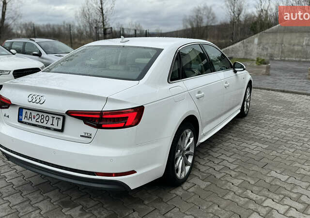 Белый Ауди А4, объемом двигателя 1.97 л и пробегом 300 тыс. км за 18000 $, фото 2 на Automoto.ua